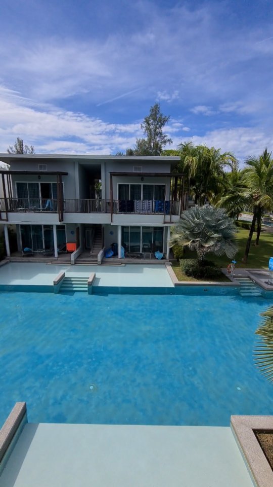 🌟 THAILAND - KHAO LAK 🌟
@thewaterskhaolak is located walking distance from the beach and also from Bang Niang Market, which is very handy.
There are plenty of bars and restaurants near by, so you don't have to venture far for food.
If you are wanting somewhere quieter than Phuket and more laid back, then this is a great spot. It is great for couples and divers.

.
.
.
.
.
.
.
.
.
.

#thailand #khaolak #instatravel #travelgram #instago #passportready #travelblogger #wanderlust #ilovetravel #writetotravel #instatravelling #instavacation #instapassport #postcardsfromtheworld #traveldeeper #traveltheworld #igtravel #travelblog #travelpics #wanderer #travelphoto #travelingram #mytravelgram #travelphotography #arountheworld #worldcaptures #worldplaces #worldingram #traveloften #shetravels